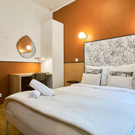 Maison 5 & 5 Sdb Proche Metro & Commerces Vakantiehuis