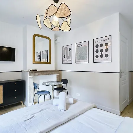 Vakantiehuis Maison 5 & 5 Sdb Proche Metro & Commerces Rijsel