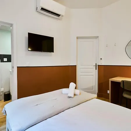 Maison 5 & 5 Sdb Proche Metro & Commerces Vakantiehuis