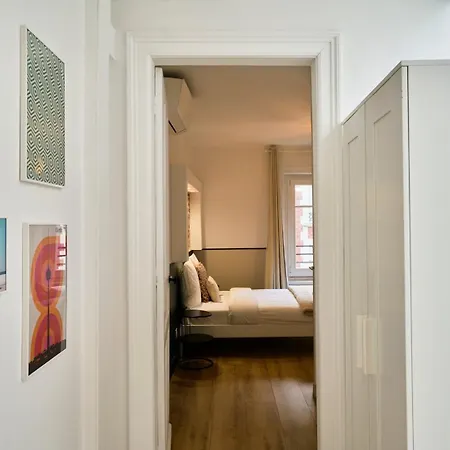 Holiday home Maison 5 & 5 Sdb Proche Metro & Commerces